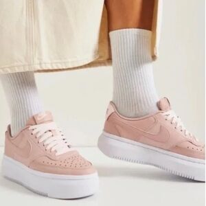 NIKE COURT Women Sz 10 VISION ALATAR SOFT PINK STYLE DM0113-600